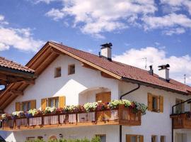 Landhaus Anita Dolomiten Kronplatz, hotel Percában