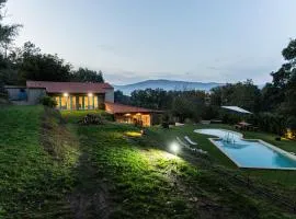 Just Like Home - Casa do Botijal