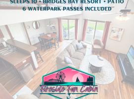 Bridges Bay Vacation Cabin 33, hotel v destinaci Arnolds Park