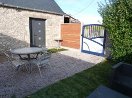 Gite des 4 V, hotel en Saint-Marcouf