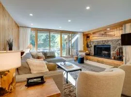Family-Friendly Condo w/ Mtn Views in Keystone!