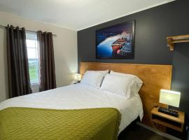 Buoy & Arrow Suites, hotel en Rocky Harbour