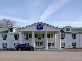 Plantation Inn & Suites Near Locust Grove I 75