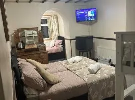 Prince of Wales Country Lodge