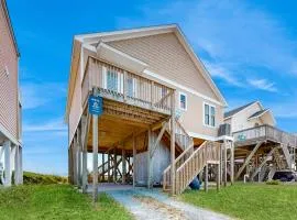 Oceanfront home with washer/dryer and private walkway to the beach