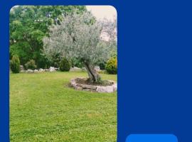 Residence San Martino, hotel in Busso