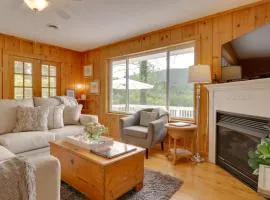 Candler Cabin with Deck and Mount Pisgah Views!