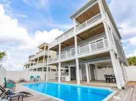 HB189 Glimmering Shell Hideaway