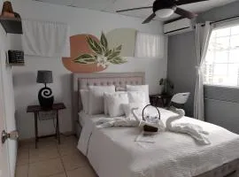 Costa Verde Room With Private Bathroom