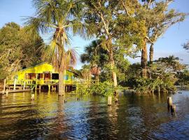 Pousada Vista do Rio, hotelli kohteessa Aiparuça