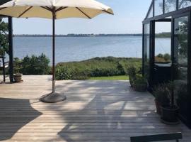 Sunrises And Peace At Bredetved Beach, khách sạn ở Holbæk