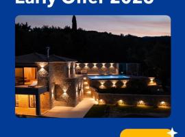Orraon Luxury Villa - Early Offer 2026，雷夫卡達鎮的有熱水按摩池的飯店