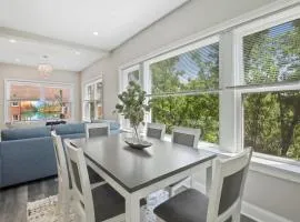 Amazing 2BD 2BA Cozy Condo