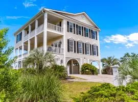 Beachside home with ocean view decks, WiFi, and washer/dryer
