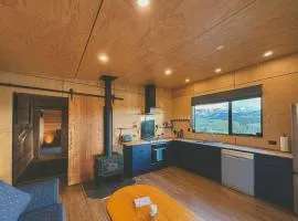 Raglan Rural Retreats - Range View Cottage