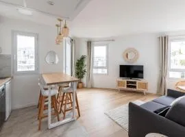 Beautiful apartment with terrace and parking