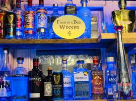 The Vale Hotel, hotel din Cricklade