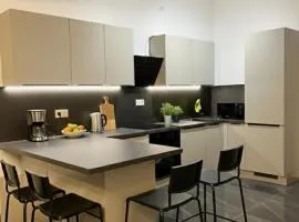 Cozy Apartment with Excellent Transport Links to Old Town, Main Station and Trade Fair