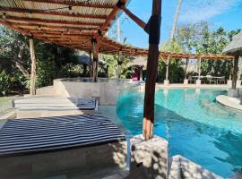 Ashly Loma Larga, hotel en Acapulco