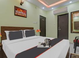 Hotel O Shiva Palace, hotel a Chinhat