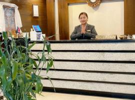 Hotel Tenki Kathmandu, хотел в Катманду