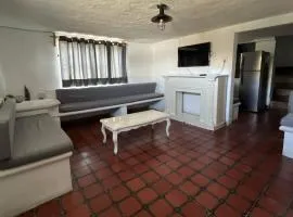 Cozy and centrally located house La LOMA