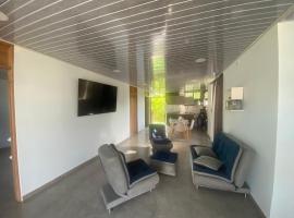 El Castillo, hotel en Moñitos