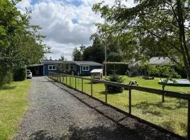 Family-Friendly Cottage Near Forest And Castle