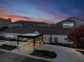 Courtyard by Marriott Waco, hotelli kohteessa Waco