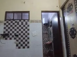 गोपाल जी अतिथि भवन