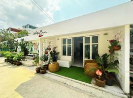 White Corner, hotel u gradu Bang Sare