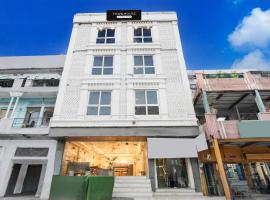 Super Townhouse Kali Ghat Prayagraj Formerly Ramesh Palace, hotel v destinaci Prayagraj