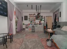 阳朔西街近漓江独栋四房