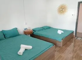 Hom Ba cây dừa