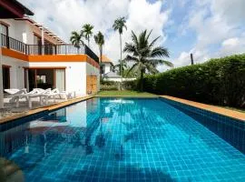 Villa Elara Bang Tao 3BR Pool East Residence