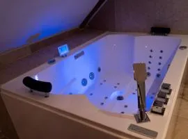 Love Room Evasion Jacuzzi Sauna Hamamm