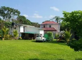 Villa 1200m2 de jardin "100m plage"