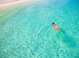 Summer, מלון בסאלבה