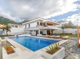 Karat Villa Bajamar Seaview