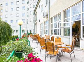 Hotel Accademia, hotel v destinaci Přemyšl