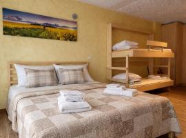 Chalet Lawà – hotel w mieście Torre Caprara