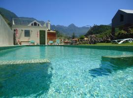 A Casa Estrelícia-Dourada Garcês, hotel sa São Vicente