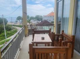 Harmony Kelingking Hostel, hotel i batumadeg