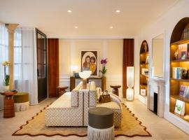 Almarine Eiffel Hotel & Spa by Malone，巴黎的飯店