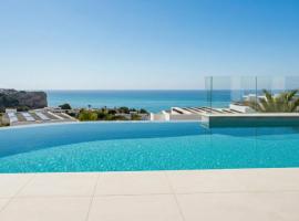 Lirios 182 Cumbre del Sol, hotel a Benitachell
