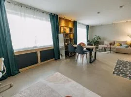 Studio49apartments Quiet in Niš Free Private Parking Fast WiFi