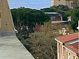 Tra Cielo e Mare attico 6'piano no ascensore