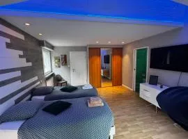 Chambre Lumineuse avec Terrasse Privée - Calme & Confort Genius