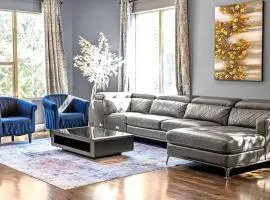 King-Sized Comfort with Rooftop Skyline Views