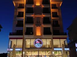 Döşemealtı Konfor Hotel, готель у місті Дешемеалти
